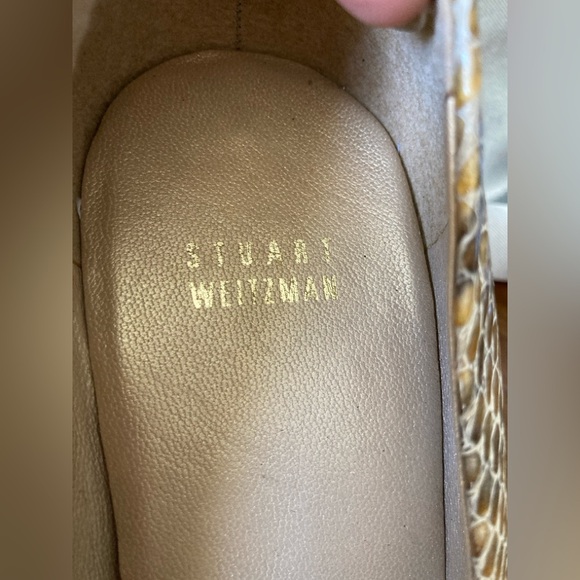 Stuart Weitzman Snakeskin Print Leather Pump Heels - Picture 8 of 9